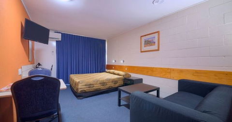M&J Enterprises Qld Pty Ltd As Trustee For The Blades Family Trust - Accommodation Newcastle 4