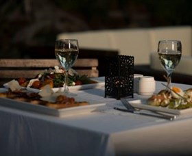 Waterloo Bay Hotel - Accommodation Newcastle 1