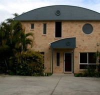 Beach House Redcliffe - Accommodation Newcastle