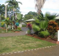 Beachmere Palms Motel