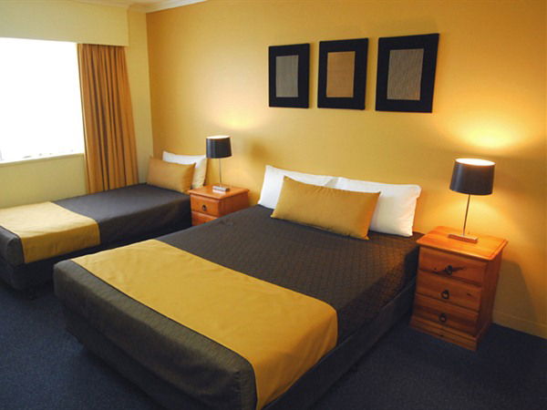Mount Ommaney QLD Accommodation Newcastle