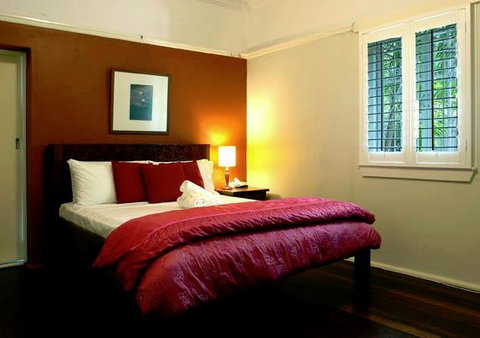 Edward Lodge - Accommodation Newcastle 4