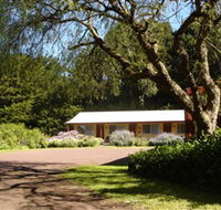 Twelve Apostles Motel  Country Retreat - Accommodation Newcastle