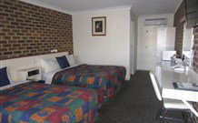 Best Western Top Of The Town Motel - Accommodation Newcastle 5