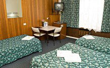 Cherry Blossom Motel - Accommodation Newcastle 2