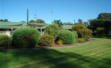 Greenways Holiday Units - Tocumwal - Accommodation Newcastle 3