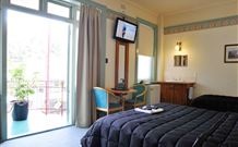 Hotel Gosford - Gosford - Accommodation Newcastle 1