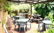 Lakefront Motel - Accommodation Newcastle 2