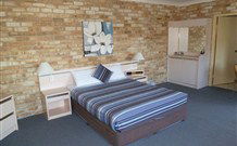 Mollymook Surfbeach Motel And Apartments - Mollymook - Accommodation Newcastle 1