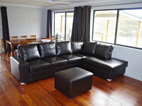 Ewetopia Farm - Accommodation Newcastle 0