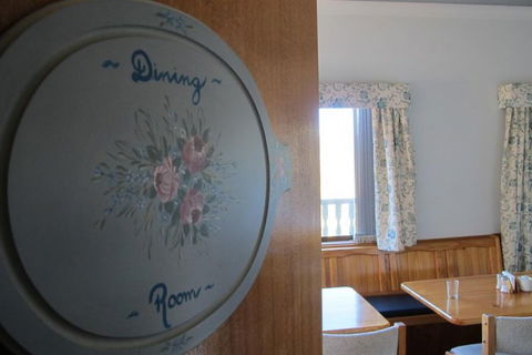 Sonnblick Lodge - Accommodation Newcastle 8