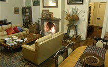 Araluen Old Courthouse Bed And Breakfast - Accommodation Newcastle 0
