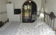 Araluen Old Courthouse Bed And Breakfast - Accommodation Newcastle 6