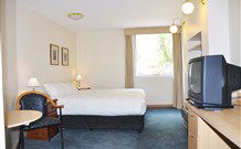 Jindera Hotel Motel - Accommodation Newcastle 4