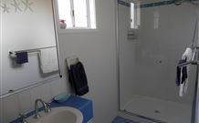Fossickers Cottages - Accommodation Newcastle 4