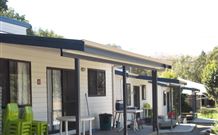 In The Heart Of Husky - Accommodation Newcastle 2