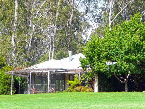 Nundoobah Retreat - Accommodation Newcastle 2