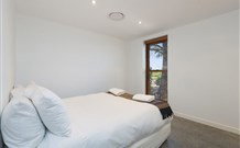 Wangat Lodge - Accommodation Newcastle 3