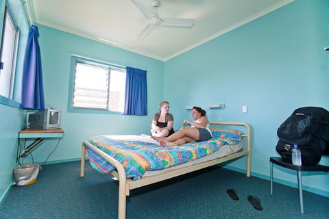 Coffs Harbour YHA - Accommodation Newcastle 1