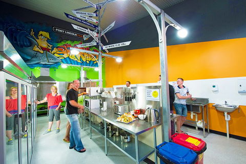 Port Lincoln YHA - Accommodation Newcastle 4