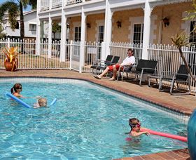 White Lace Motor Inn - Accommodation Newcastle 0