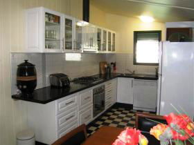 Pitstop Lodge Guesthouse And Bed And Breakfast - Accommodation Newcastle 2