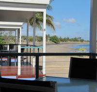 Tropical Beach Caravan Park