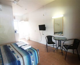 Cool Palms Motel Mackay - Accommodation Newcastle 2