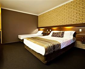 Sarina Motor Inn - Accommodation Newcastle 3