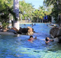 Aussie Outback Oasis Cabin and Van Village - Accommodation Newcastle