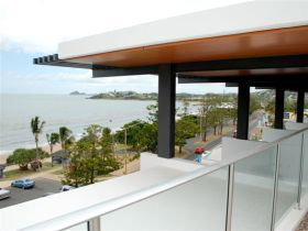 Echelon Apartments Yeppoon - Accommodation Newcastle 3