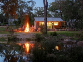 Diamondvale Cottages - Accommodation Newcastle 0