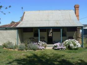 Texas QLD Accommodation Newcastle