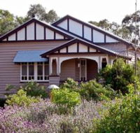 Applegrove Farm - Accommodation Newcastle