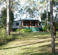 Bushland Cottages and Lodge Yungaburra - Accommodation Newcastle