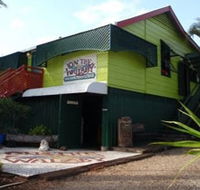 On the Wallaby Lodge - Accommodation Newcastle