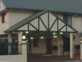 Carriers Arms Hotel Motel - Accommodation Newcastle 0