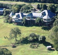The Spotted Chook Ferme Auberge and Amelies Petite Maison - Accommodation Newcastle
