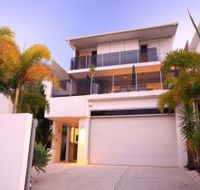 Alex Beach House - Accommodation Newcastle