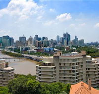 Hillcrest Apartment Hotel