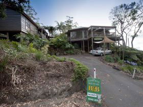 Eagle Heights QLD Accommodation Newcastle