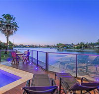 Kurrawa Cove at Vogue Holiday Homes - Accommodation Newcastle