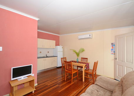 Ned Kellys Motel - Accommodation Newcastle 1