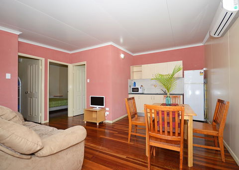 Ned Kellys Motel - Accommodation Newcastle 4