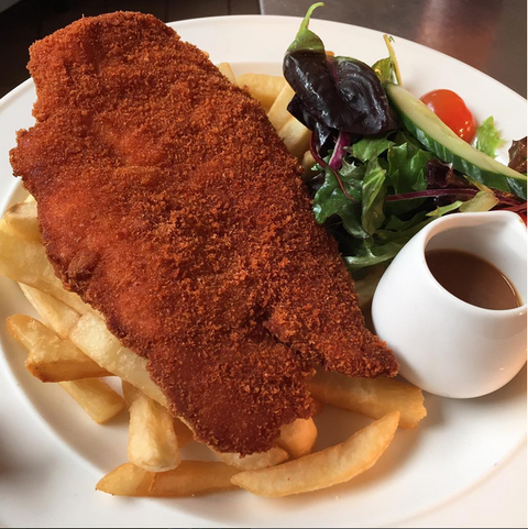 Beach Hotel - Accommodation Newcastle 7