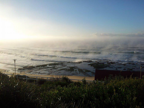 Beach Hotel - Accommodation Newcastle 8