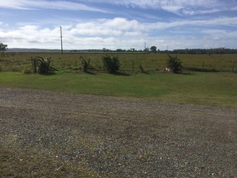 A Country View Motel - Accommodation Newcastle 7