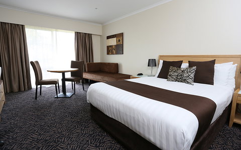 Best Western Plus Hovell Tree Inn - Accommodation Newcastle 8
