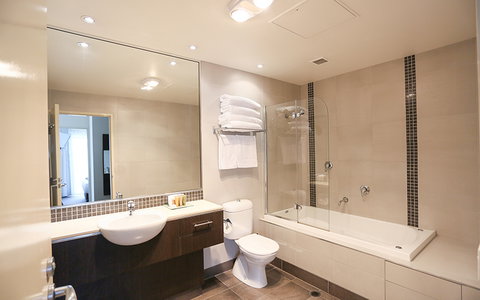 Best Western Plus Hovell Tree Inn - Accommodation Newcastle 18