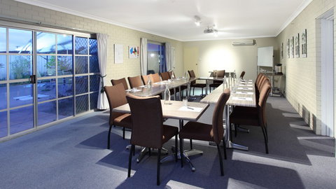 Best Western The Henry Parkes - Accommodation Newcastle 7